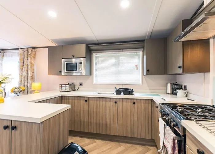 Holiday home Fox With Hot Tub