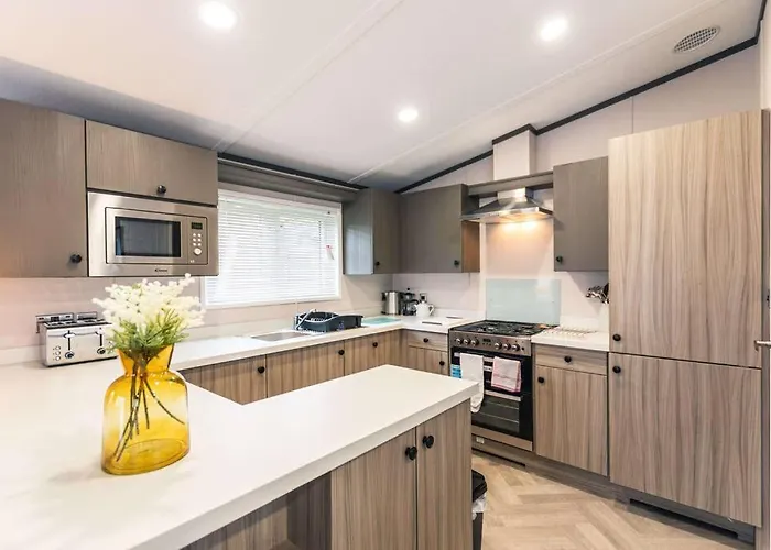 Holiday home Fox With Hot Tub