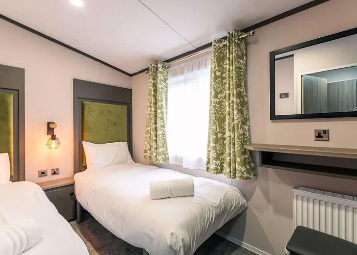 Holiday home Fox With Hot Tub York